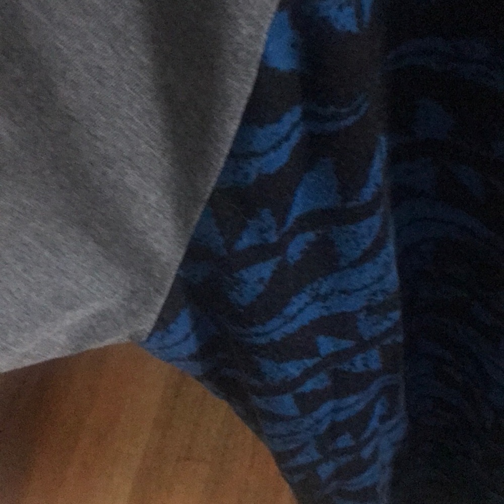 Lularoe Randy - Picture 3 of 5